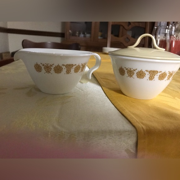 Corelle Kitchen Corelle Butterfly Gold Sugar Bowl And Creamer With